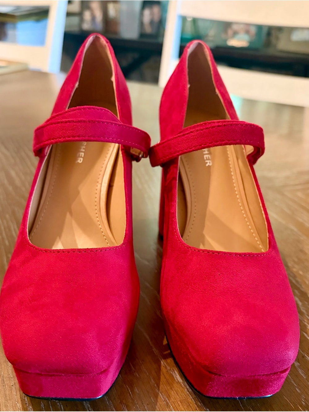 Marc Fisher Red Suede Women's 6.5M Mary Jane Block Heel Pumps